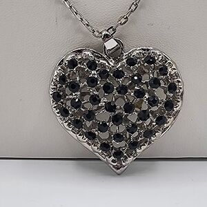 Silver Tone Heart Pendant Necklace Black Crystal Pavé Romantic Y2K Style